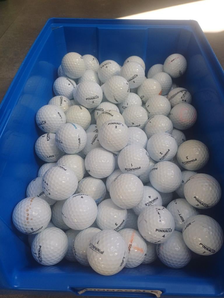 Pinnacle Soft golfballen zie beschrijving, Sport en Fitness, Ophalen of Verzenden, Zo goed als nieuw, Bal(len)