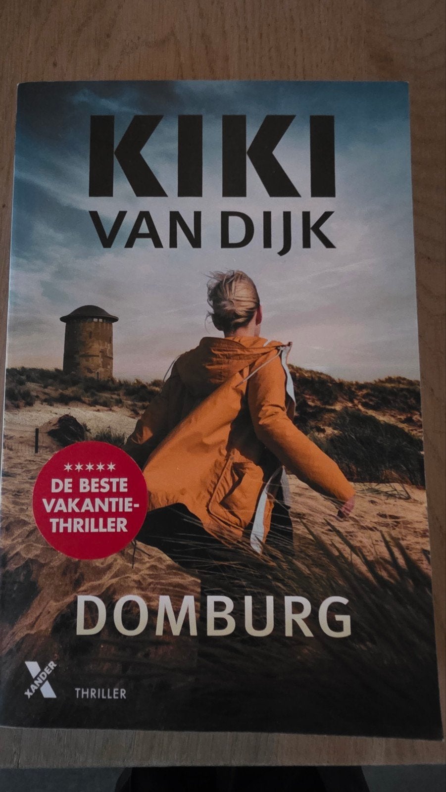 Kiki van Dijk - Domburg: Spannende Vakantiethriller, Boeken, Ophalen of Verzenden, Zo goed als nieuw, Kiki van Dijk, Nederland
