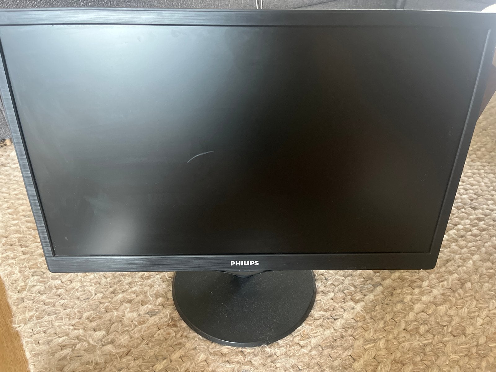 Philips 223V5LSB2/00 Monitor HDMI, VGA / 22 Inch, Ophalen, Kantelbaar, Full HD, 60 Hz of minder