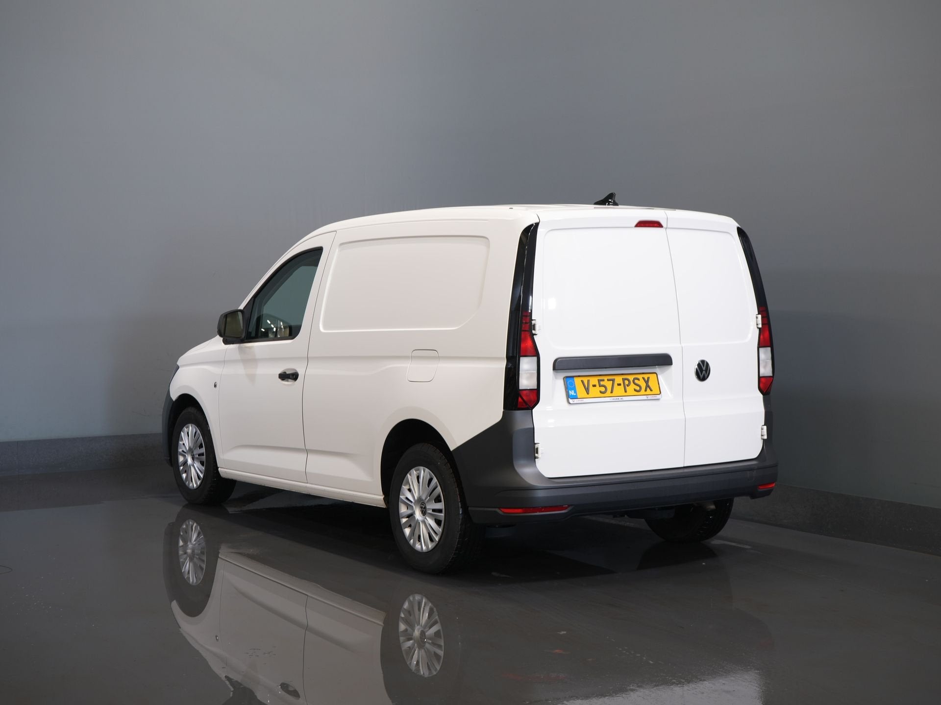 Volkswagen Caddy Cargo 2.0 TDI 100 pk Omvormer/ Sortimo/ Cru, Voorwielaandrijving, Gebruikt, 4 cilinders, Volkswagen