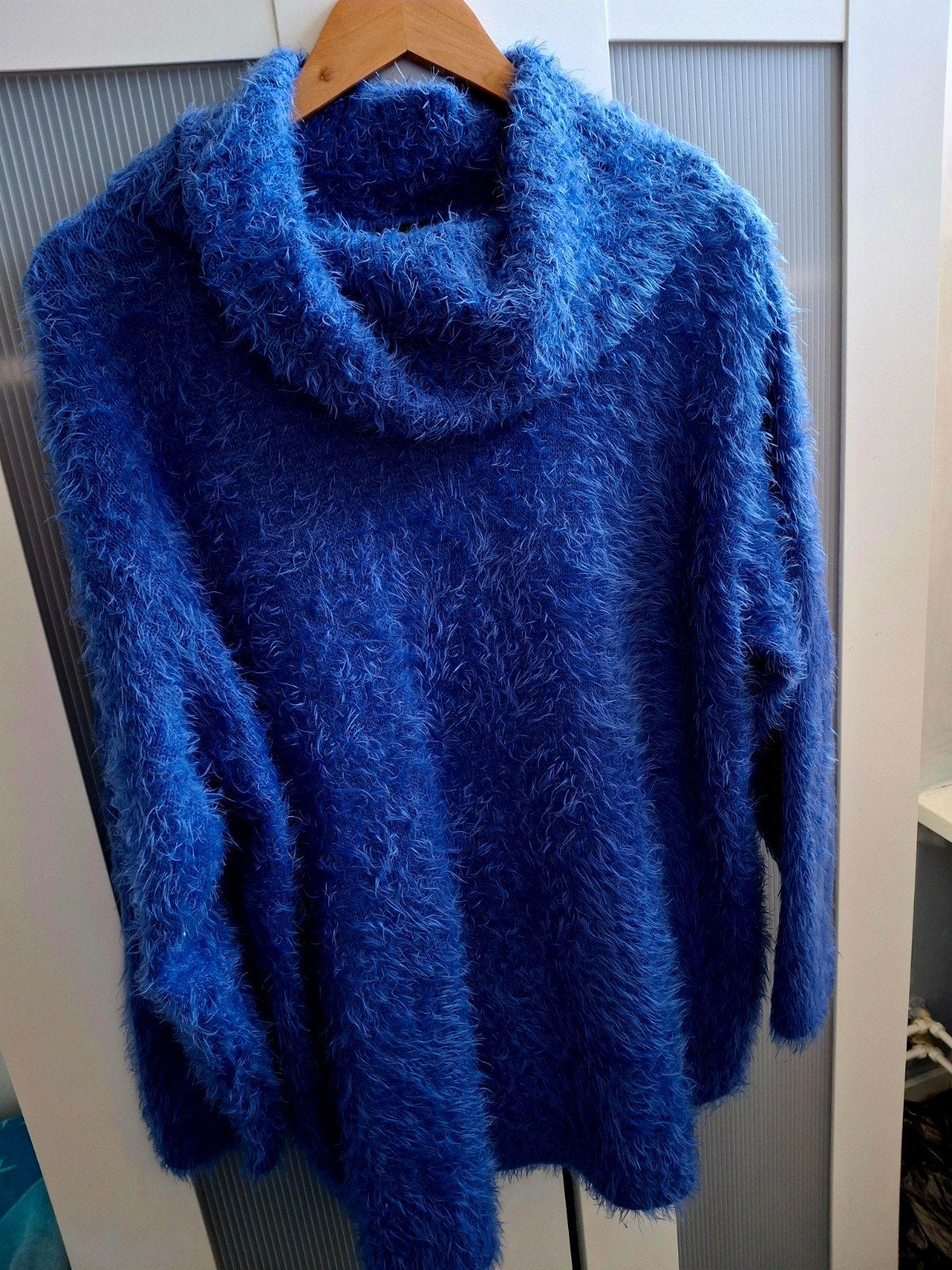 Zachte fluffy trui., Ophalen of Verzenden, Zo goed als nieuw, Maat 46/48 (XL) of groter, Blauw