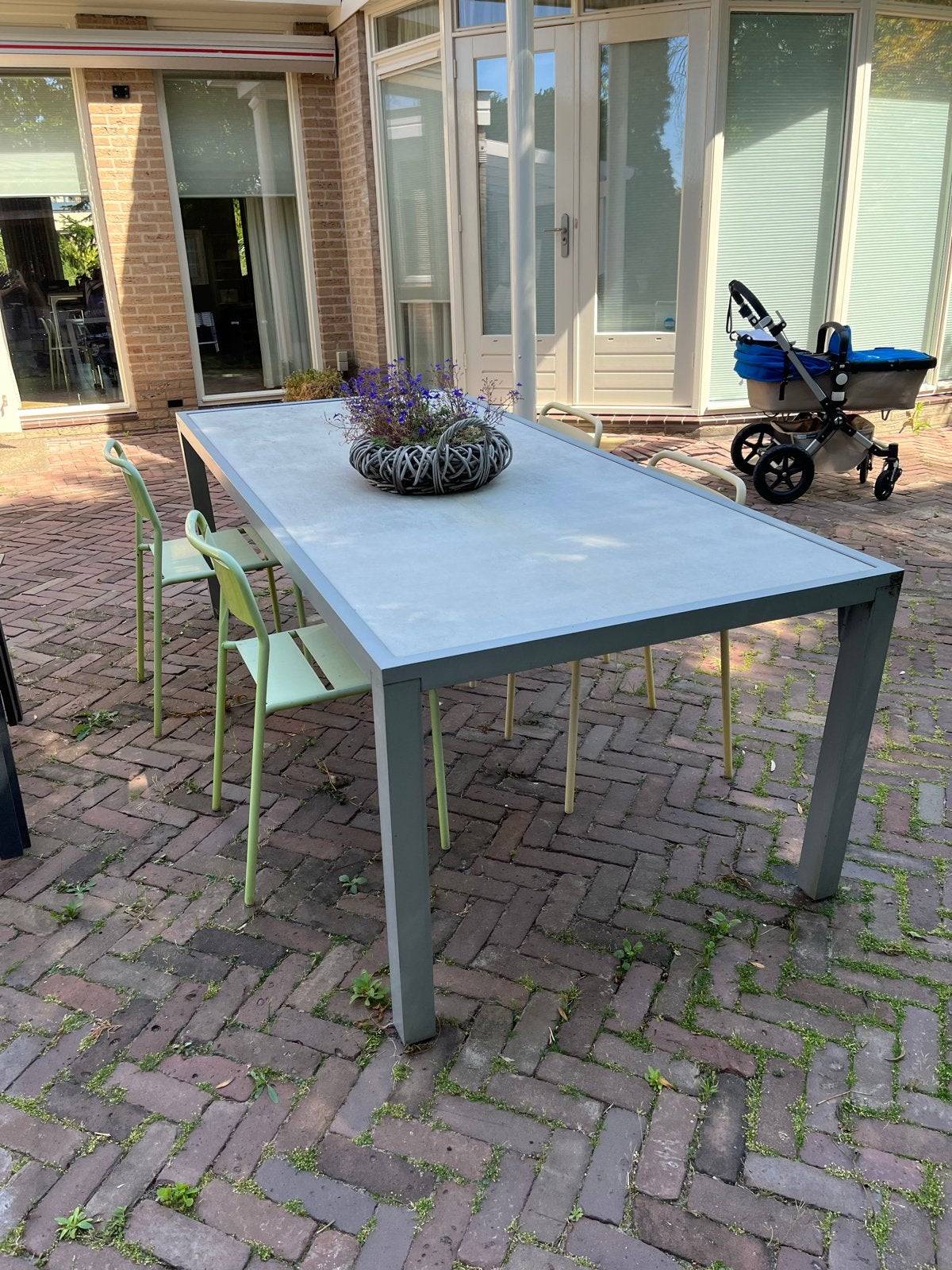 Grote tuintafel gratis ophalen!, Ophalen, Gebruikt, Rechthoekig, Aluminium