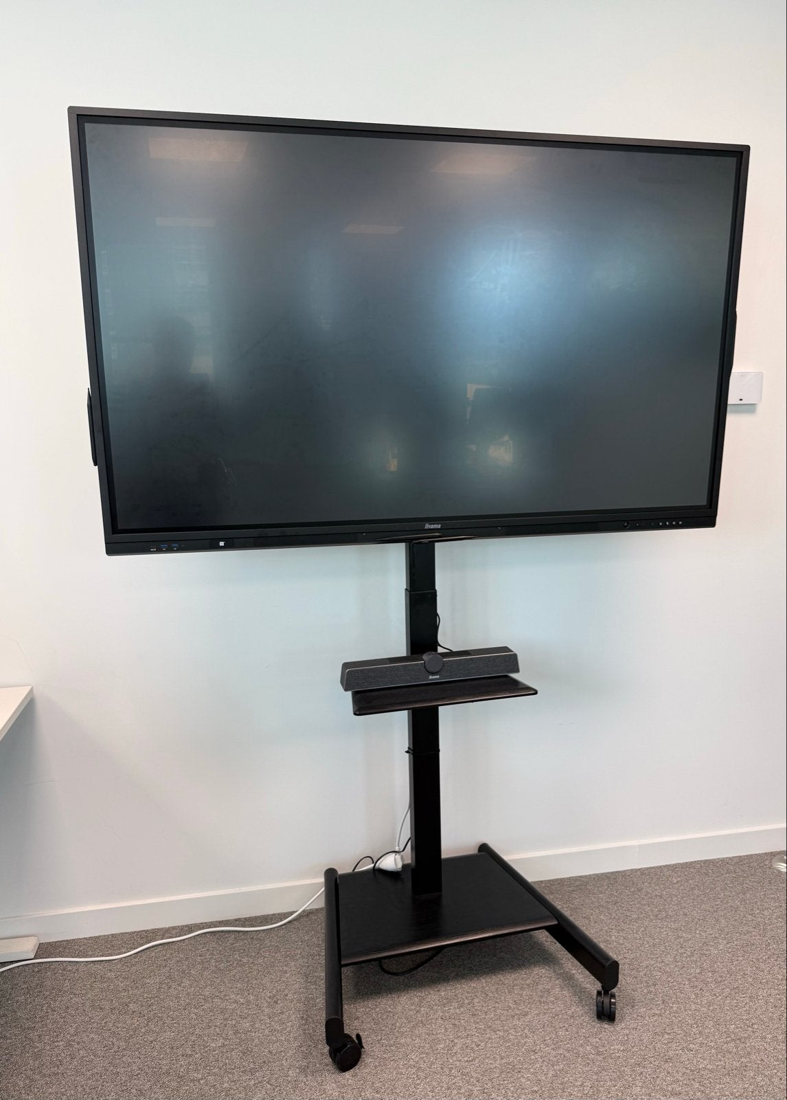Iiyama ProLite TE6513A 65" 4K UHD LCD Monitor, Audio, Tv en Foto, 50 Hz, LCD, Zo goed als nieuw, 100 cm of meer