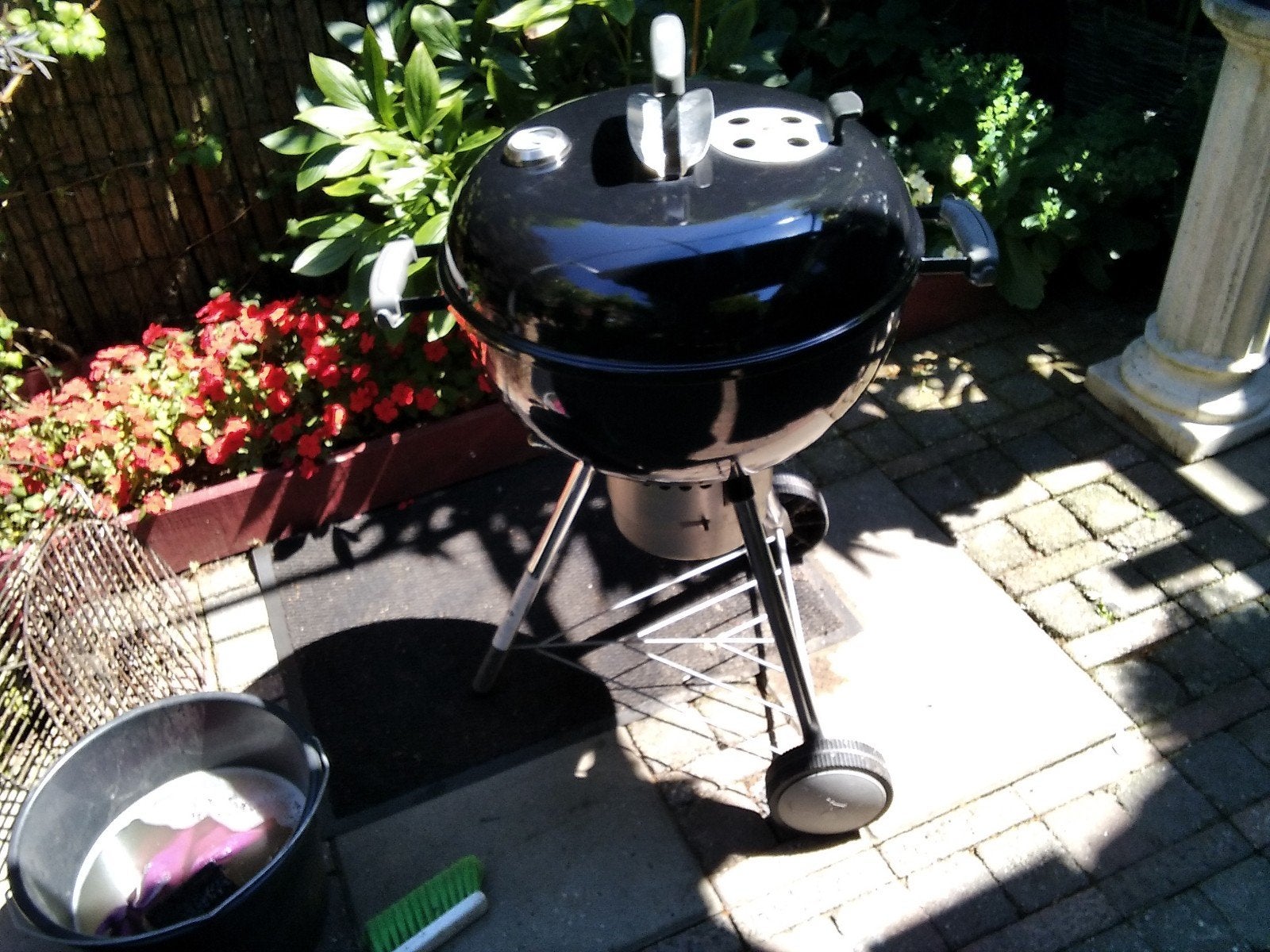 Tk. Weber barbecue+vuurschaal., Ophalen