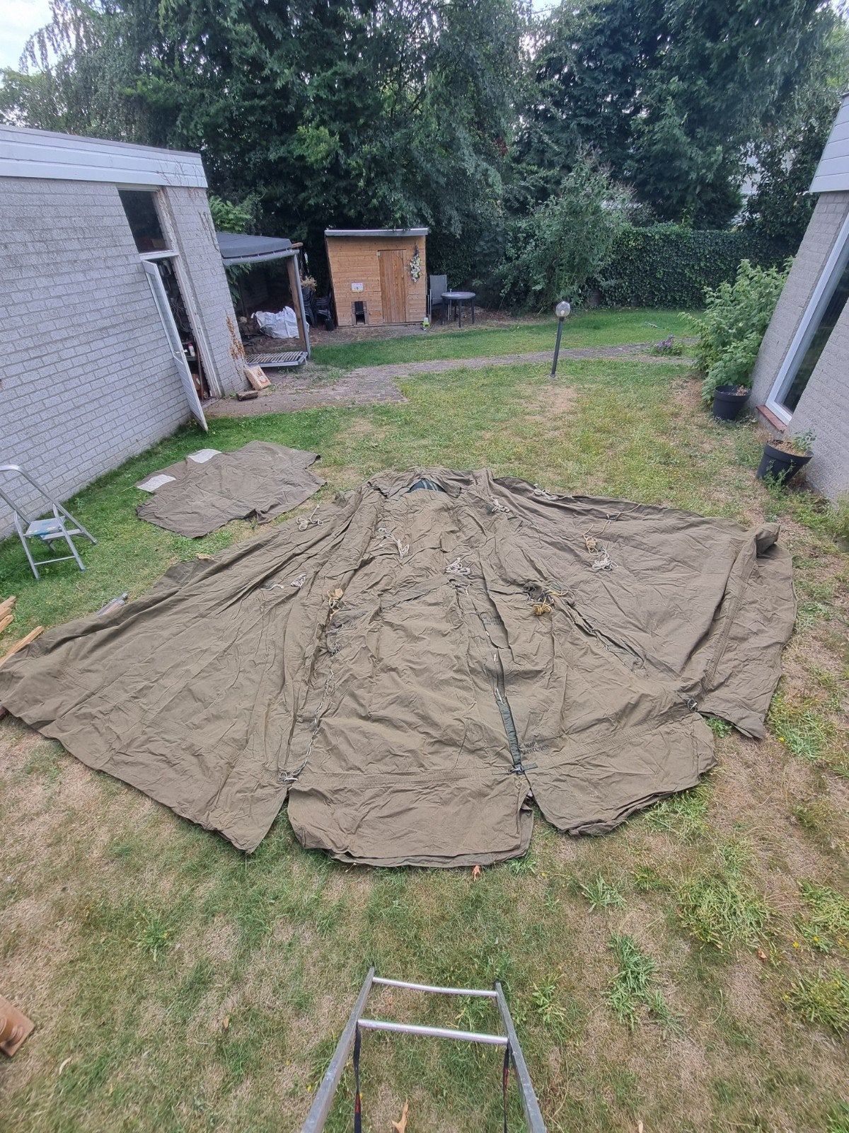 Originele 8-hoekige legertent - 5x10, Caravans en Kamperen, Tenten, Ophalen of Verzenden