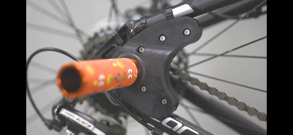 Pegs adopters (voor wheelies met mountainbike), Ophalen, Zo goed als nieuw