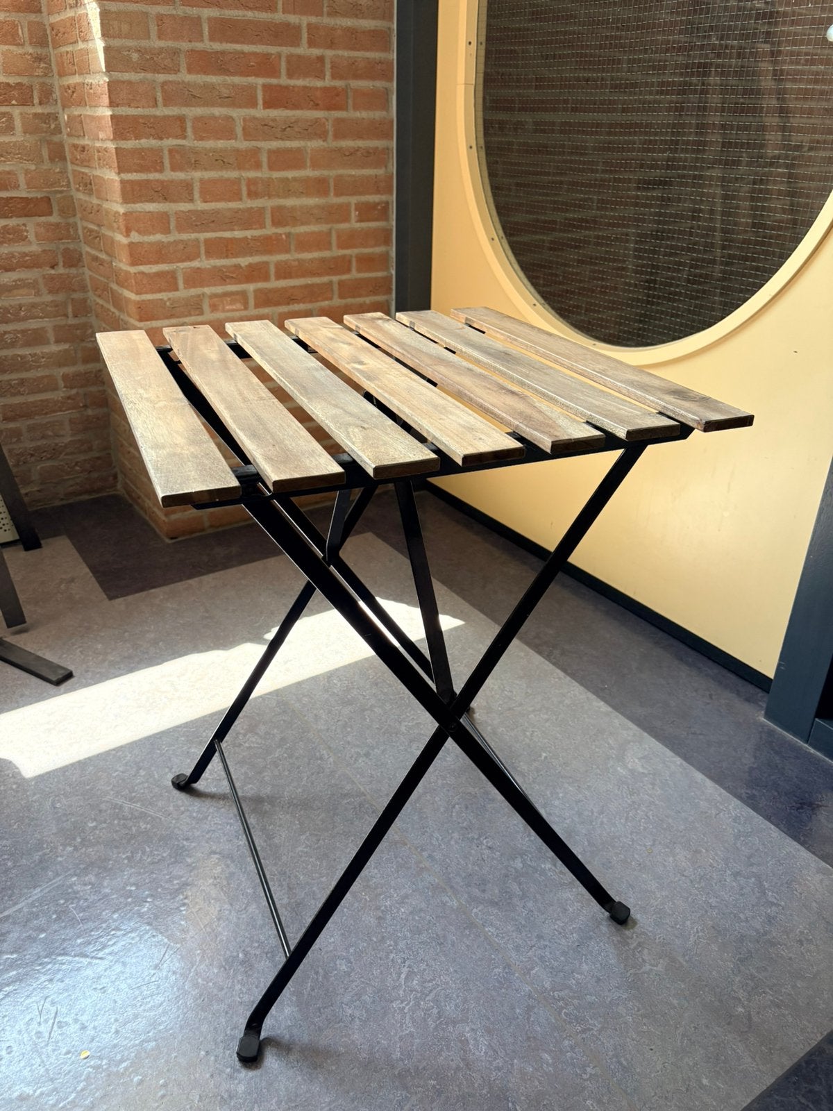Bistro tafels Ikea 12 stuks, Ophalen, Zo goed als nieuw