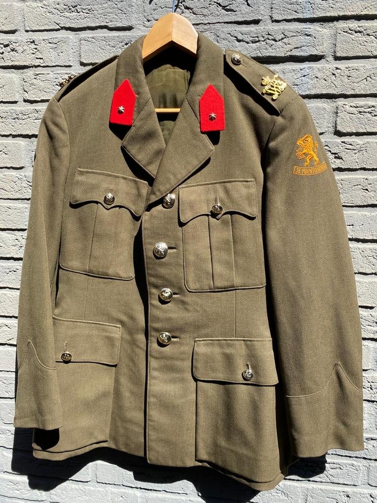 Tweede Luitenant JWF met zeldzame machinale mouwleeuw., Verzamelen, Ophalen of Verzenden, Landmacht, Nederland, Embleem of Badge