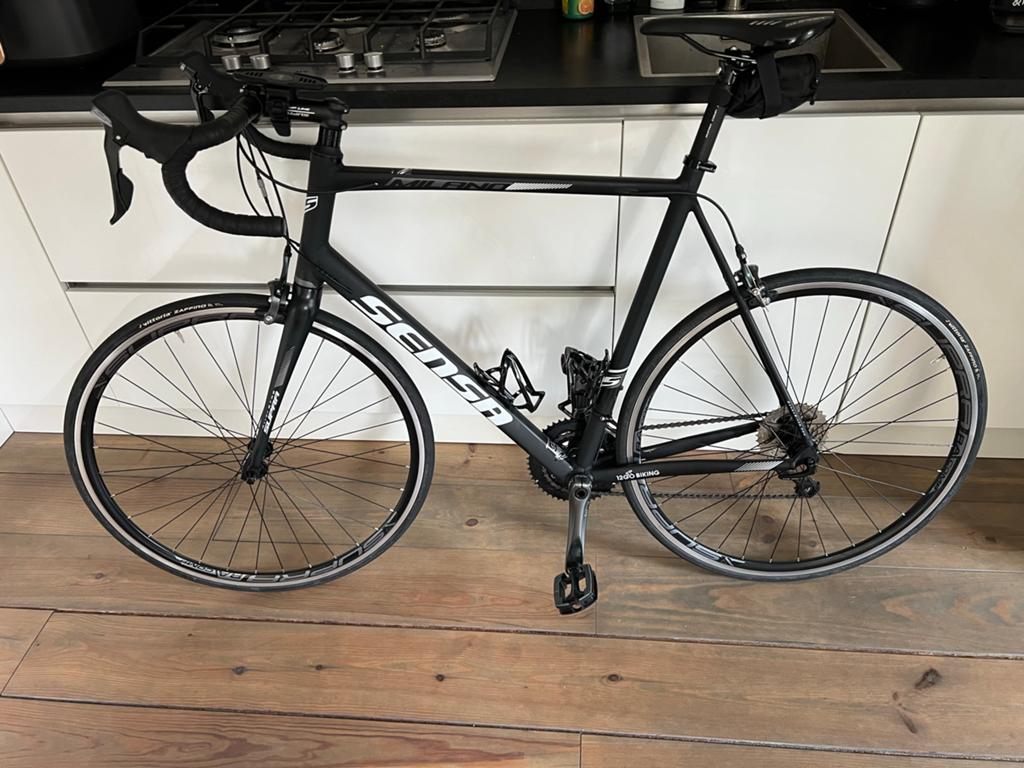 Sensa Milano racefiets, 62cm frame, Fietsen en Brommers, Fietsen | Racefietsen, 28 inch, Aluminium, Zo goed als nieuw, 15 tot 20 versnellingen