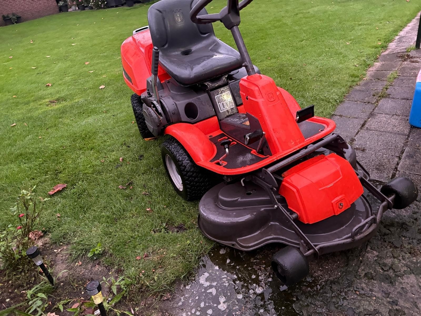 Husqvarna R13C frontmaaier  94 cm  incl. sneeuwschuiver, Gebruikt, Ophalen of Verzenden, Elektrische starter, 90 tot 120 cm