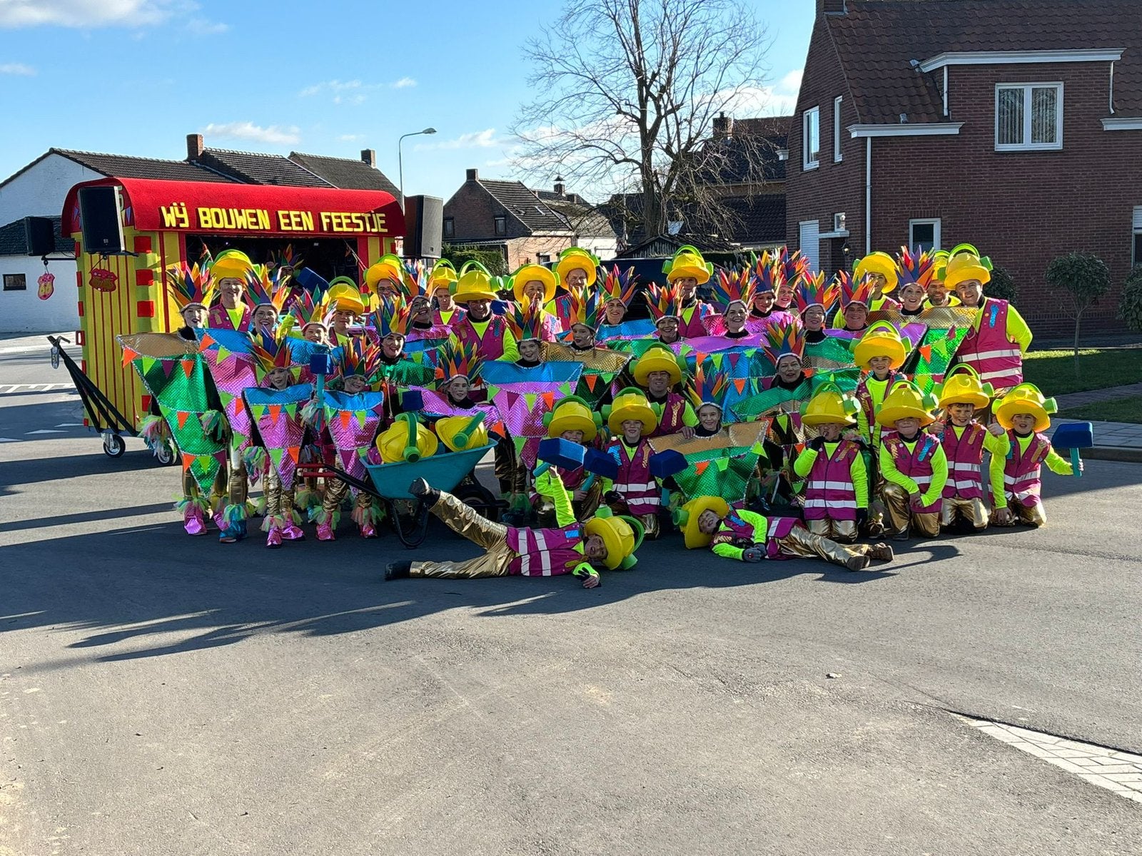 Mooie loopgroep!! Prijswinnend!, Ophalen, Zo goed als nieuw, Carnaval