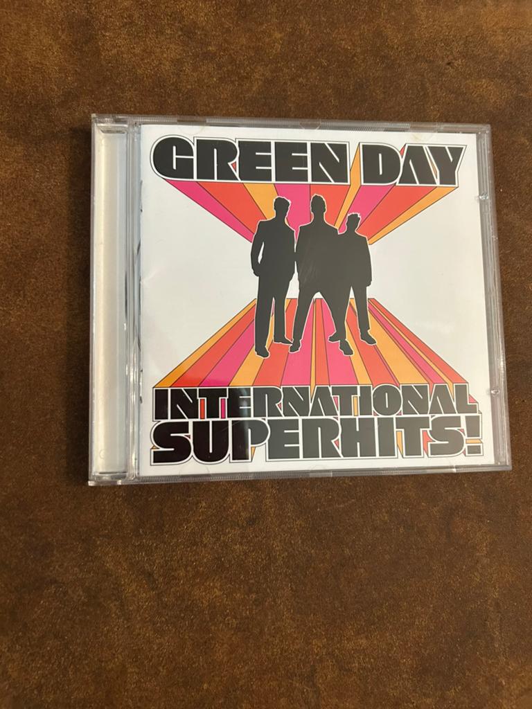 Green day - international superhits !, Ophalen of Verzenden, Zo goed als nieuw, Poprock