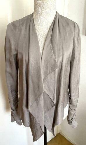 Steps jasje/colbert maat 38, Kleding | Dames, Jasjes, Kostuums en Pakken, Zo goed als nieuw, Jasje, Maat 38/40 (M), Beige, Ophalen of Verzenden