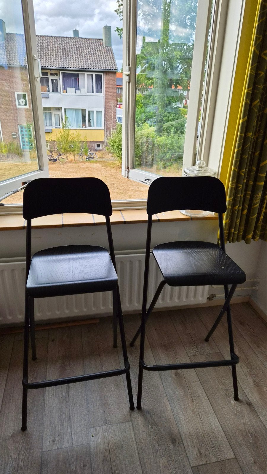 Set van 2 zwarte barstoelen, Huis en Inrichting, Barkrukken, Ophalen, Gebruikt, Met voetsteun, 60 tot 90 cm
