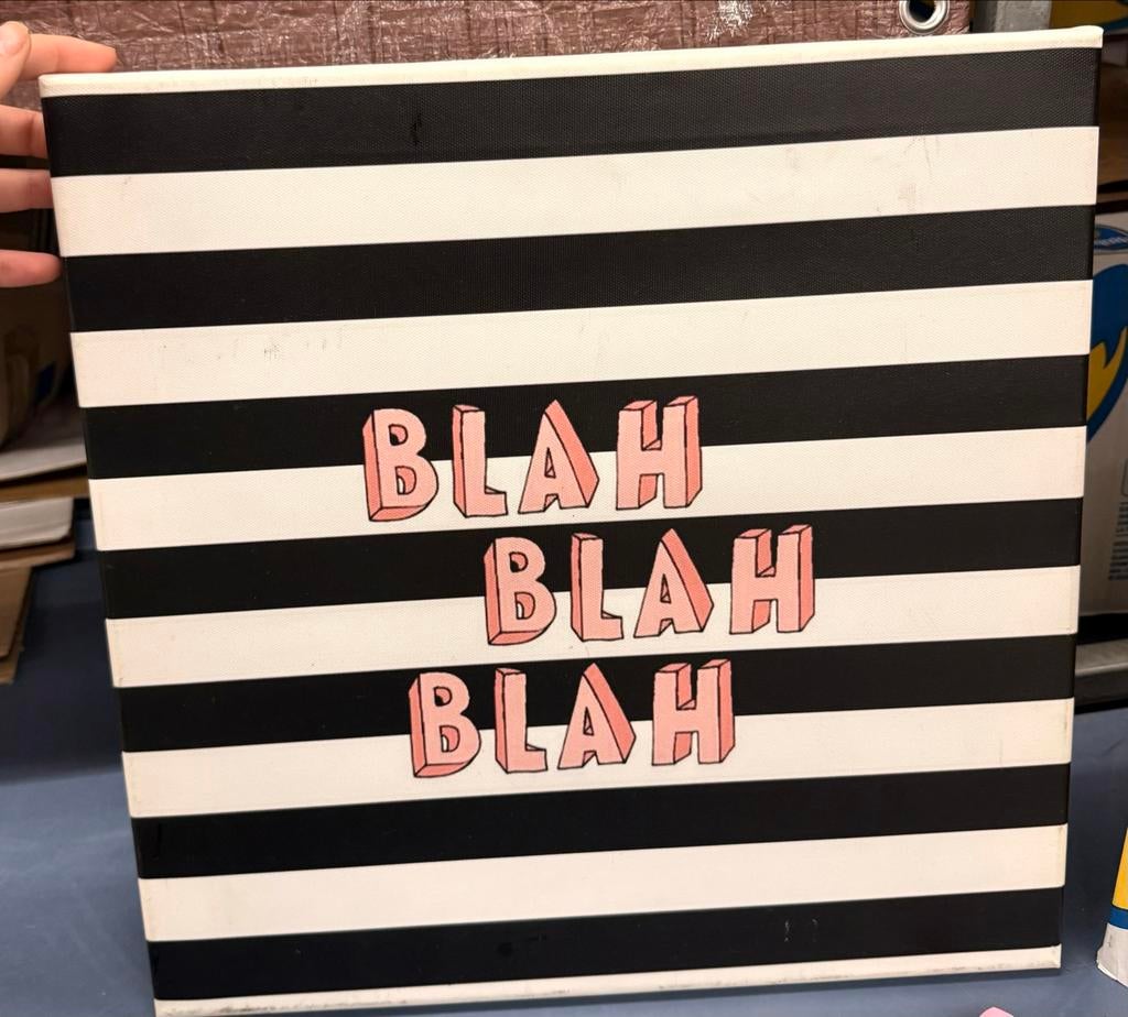 Schilderij met strepen en 'BLAH BLAH BLAH', Ophalen of Verzenden