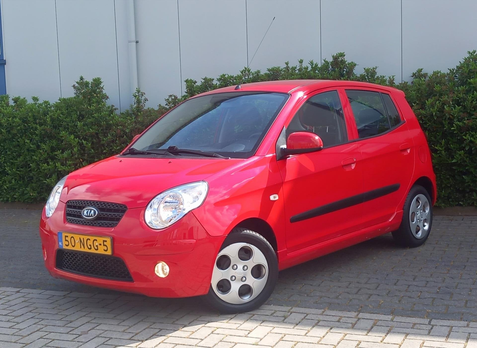 KIA Picanto 1.0 Seven Airco 60578 Kilometers, Auto's, Dealer onderhouden, Stof, Zwart, 4 cilinders