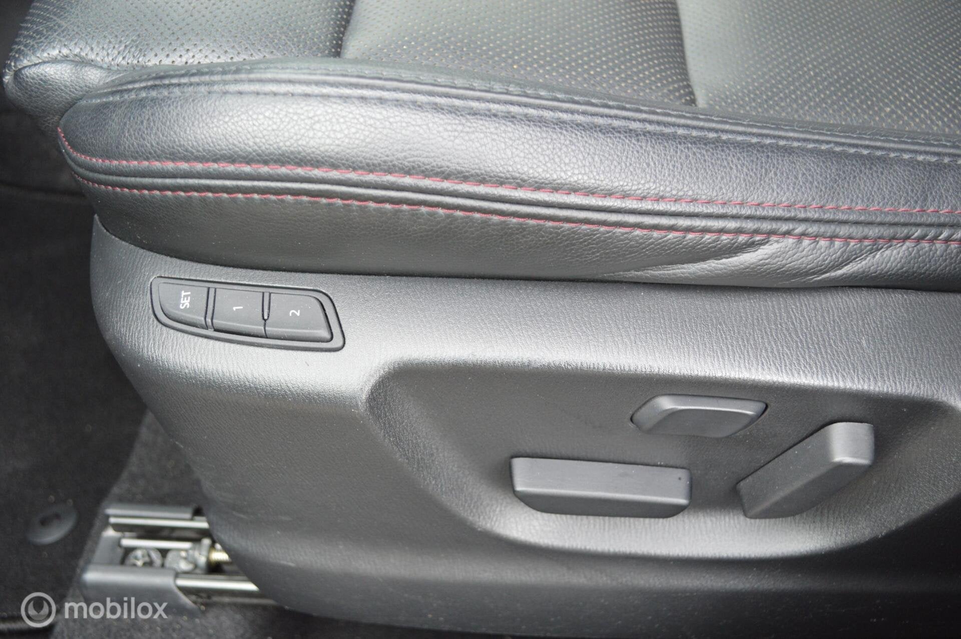 Foto 6 van Mazda CX-5 2.0 SkyActiv-G 165 Skylease GT 2WD
