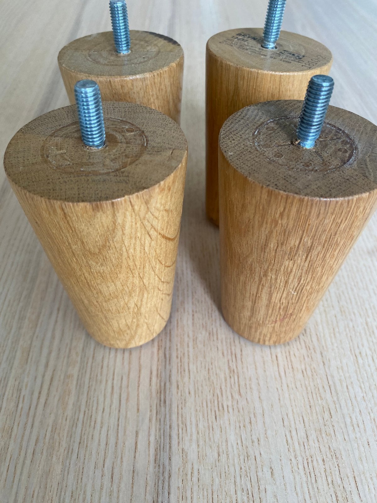 Te koop IKEA Brynilen eiken bedpoten 10 cm, Ophalen of Verzenden, Zo goed als nieuw, Wit