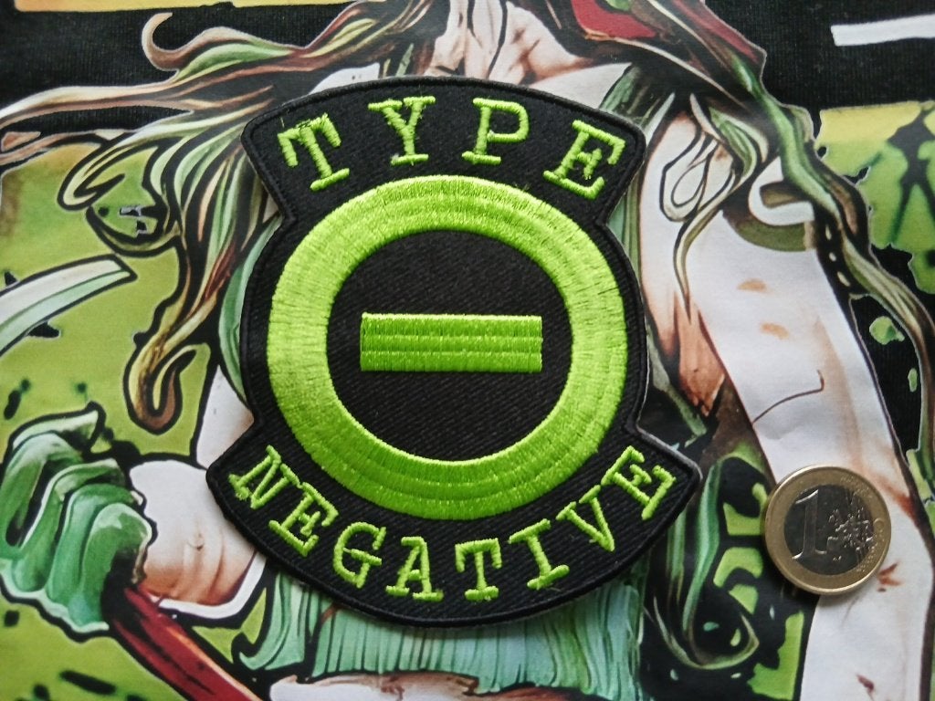 Type O Negative mooie  shaped patch 9 x 10 cm t255, Ophalen of Verzenden, Nieuw, Kleding