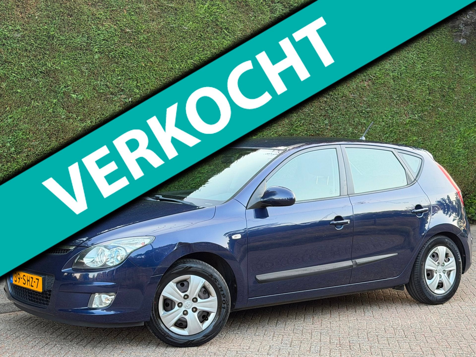 Hyundai I30 1.6i Dynamic RIJDSUPER!/NLAUTO!/AIRCO/APK 8-2027, Auto's, Hyundai, Bedrijf, Te koop, i30, ABS, Airbags, Airconditioning