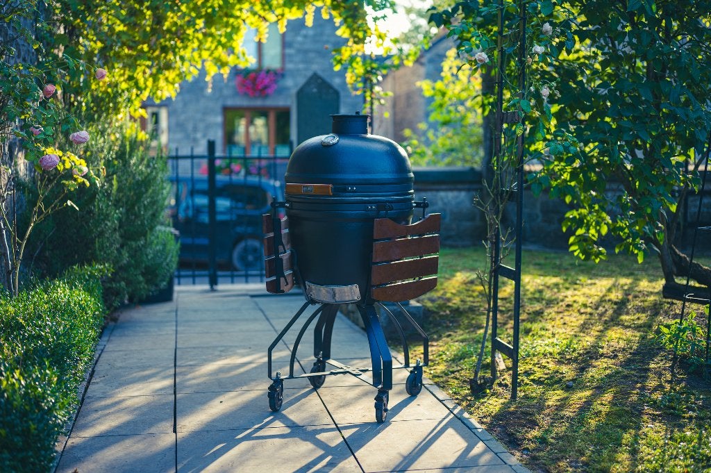 Grill Bill Large kamado BBQ - 21 inch, Tuin en Terras, Houtskoolbarbecues, Ophalen of Verzenden, Nieuw, Grill Bill, Met accessoires