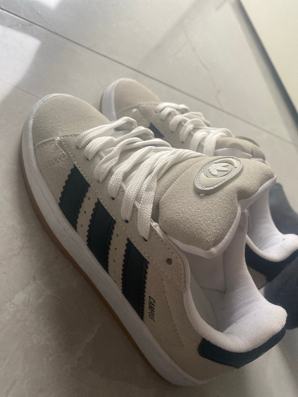 Adidas Campus sneakers - Maat 37 - Nieuw, Ophalen, Beige, Nieuw, Sneakers of Gympen