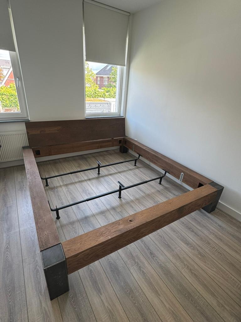 Goossens Excellent Bedframe Fjord, Huis en Inrichting, Slaapkamer | Bedden, Ophalen, Gebruikt, Bruin, Tweepersoons