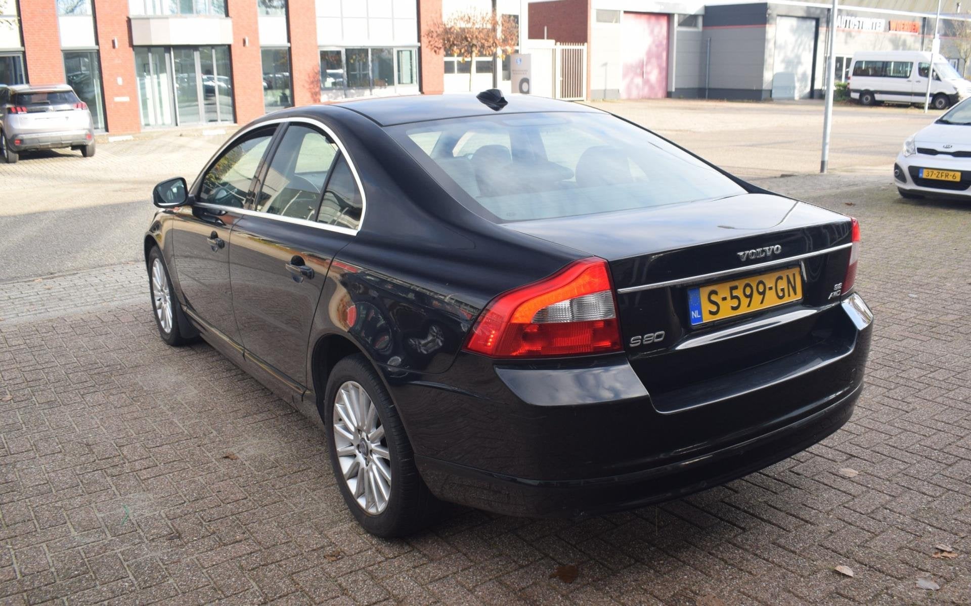 Volvo S80 3.2 AWD | AUTOMAAT| CLIMATE CONTROL |PARKEERSENSOR, Auto's, Volvo, Automaat, 238 pk, Zwart, Parkeersensor