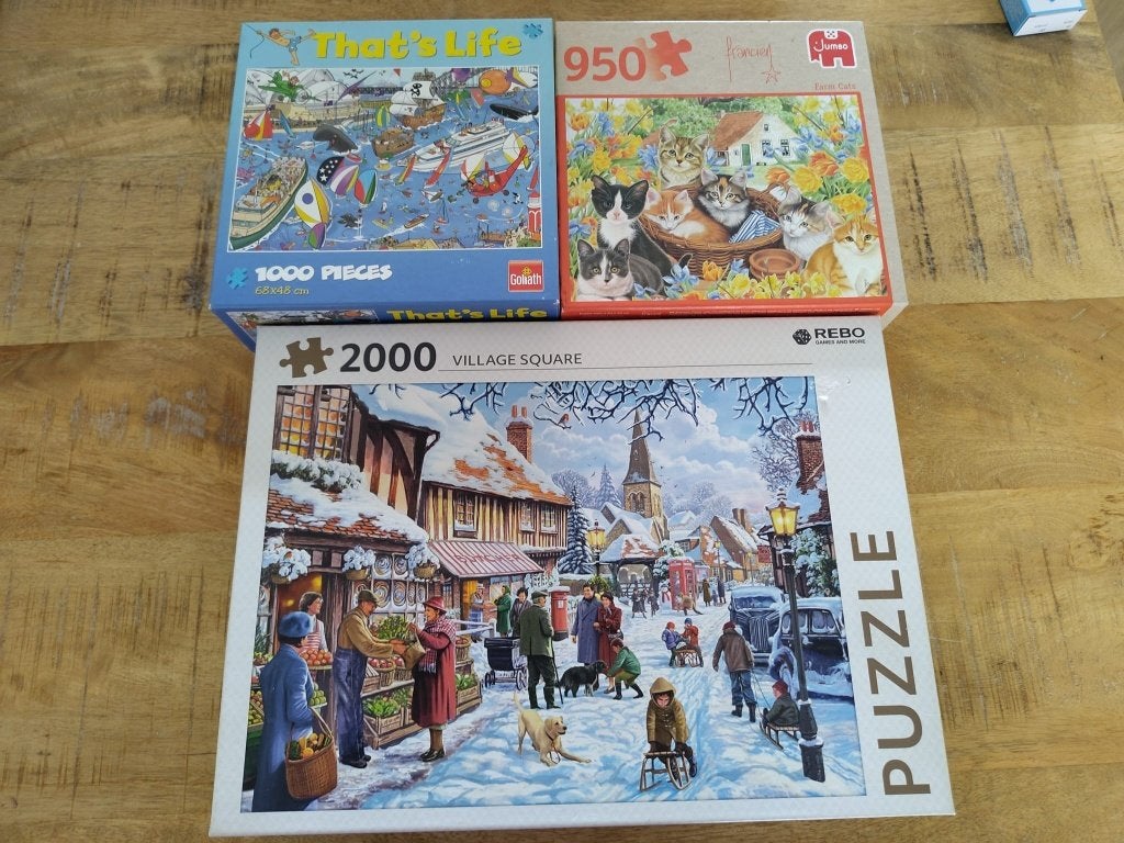 Puzzels 1000 en 2000 stukjes, Hobby en Vrije tijd, Denksport en Puzzels, Ophalen, Meer dan 1500 stukjes, Gebruikt, Legpuzzel