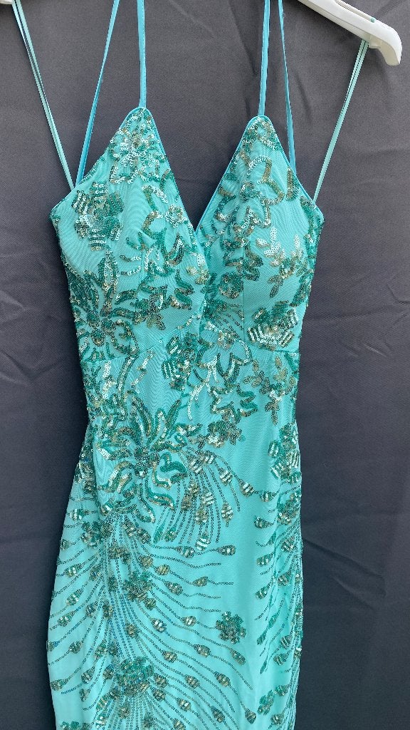 Turquoise galajurk in zeemeerminstijl | maat 36 | als nieuw, Kleding | Dames, Ophalen, Galajurk, Blauw, Zo goed als nieuw