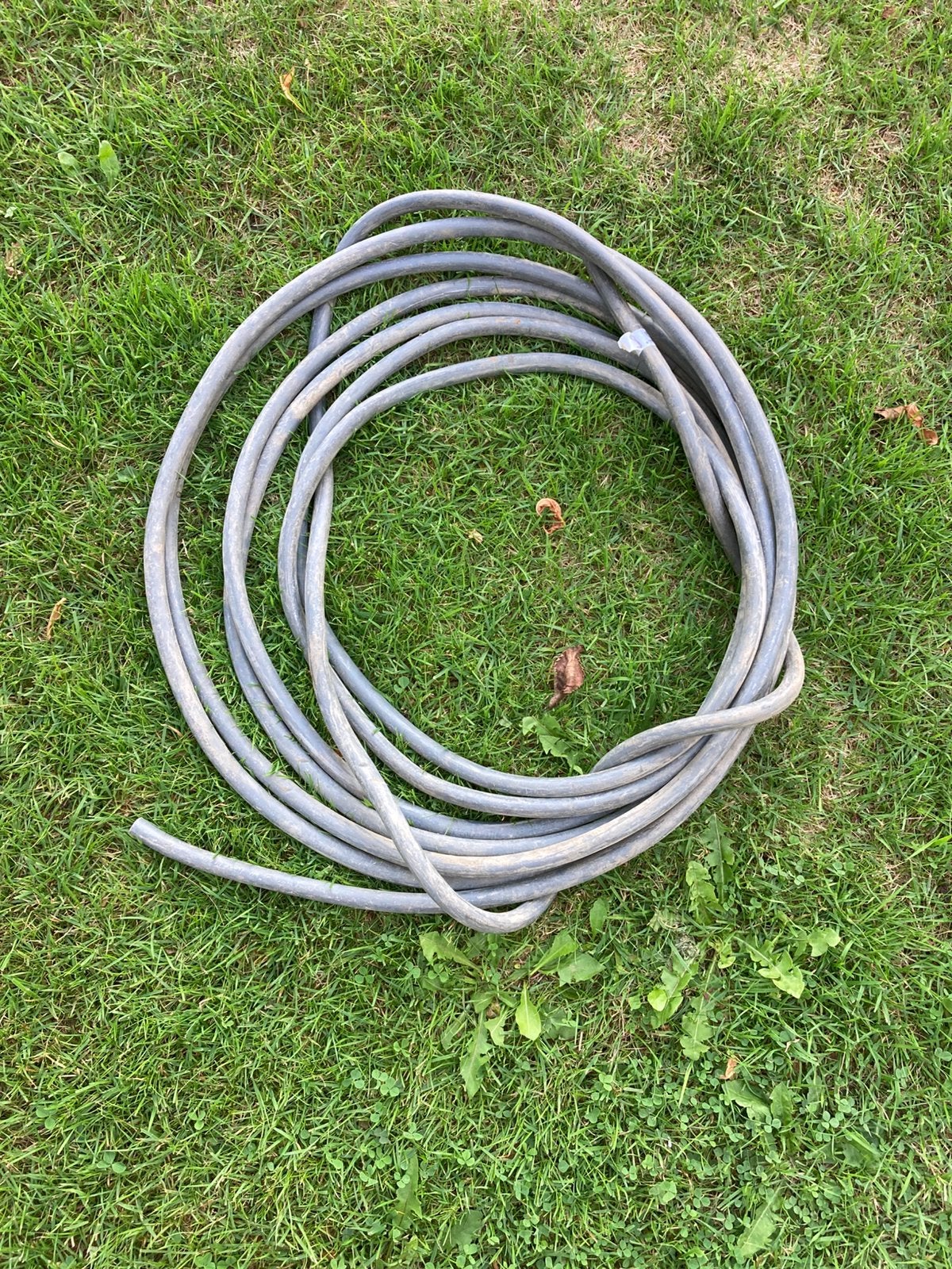 Grondkabel 2x2,5 mm² grijs, Ophalen of Verzenden, Zo goed als nieuw, Kabel of Snoer