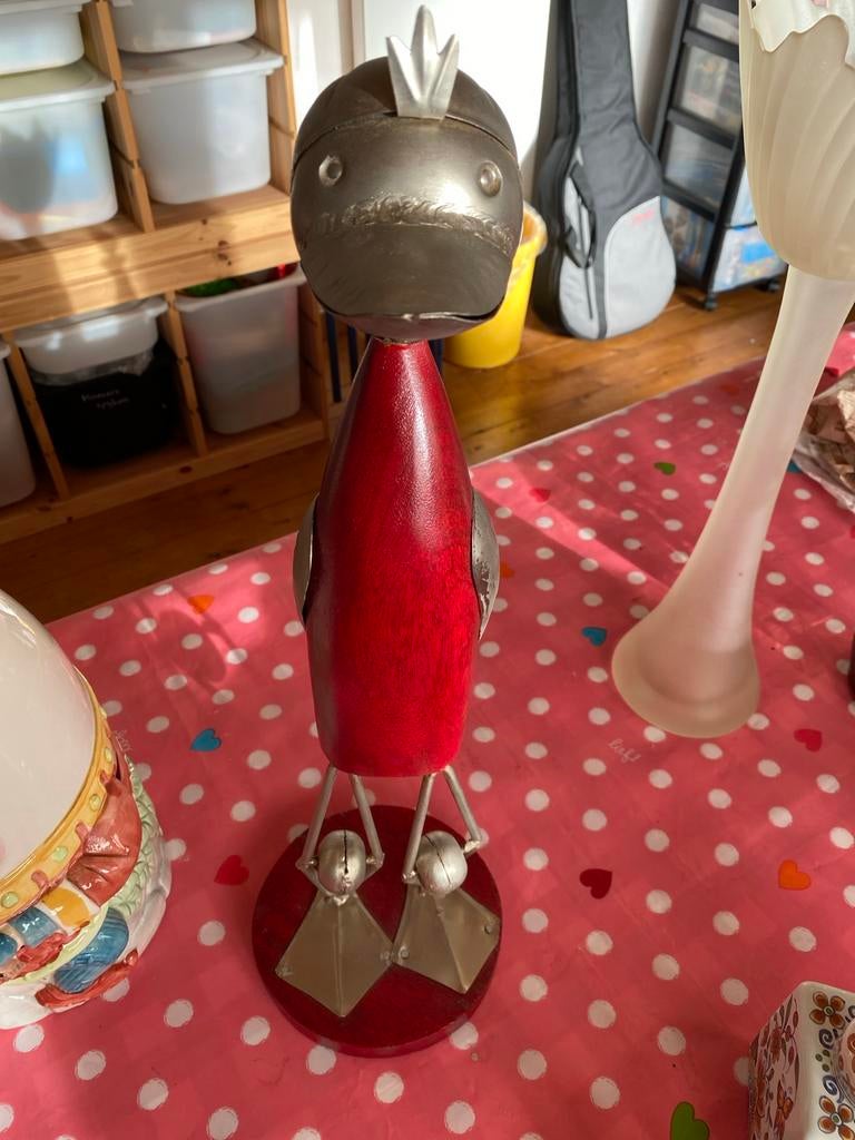 Decoratieve metalen en houten vogel, Ophalen