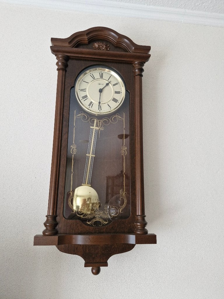 Mooie noten houten klok, Antiek en Kunst, Ophalen