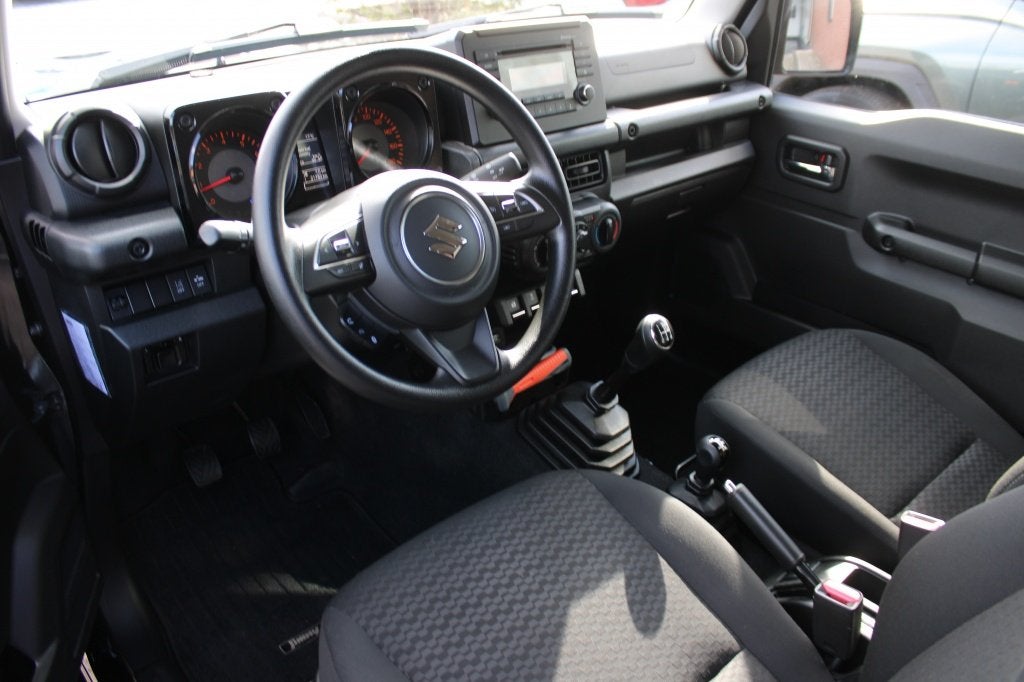 Suzuki Jimny 1.5 Professional | 4x4 | AllGrip | Roofrack | A, 13 km/l, Stof, Gebruikt, Zwart