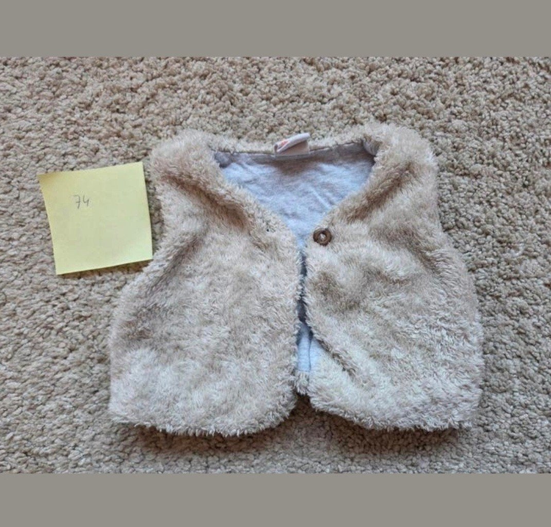 Hema Gilet Fake Fur Katoen Maat 74 - Beige, Gebruikt, Ophalen of Verzenden, Hema, Truitje of Vestje
