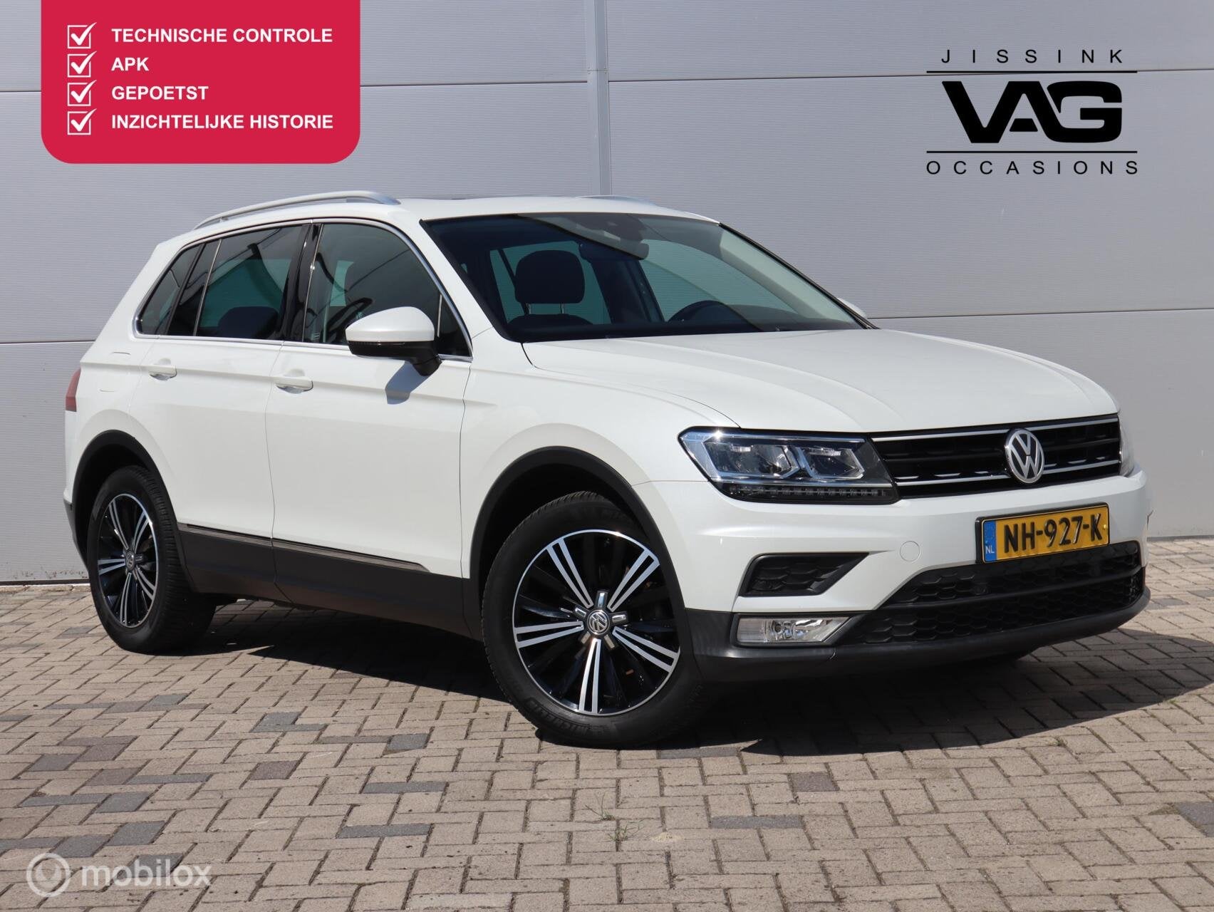 Volkswagen Tiguan Highline 1.4 TSI Trekhaak Virtual ACC Pano, Auto's, Voorwielaandrijving, 125 pk, Gebruikt, 4 cilinders
