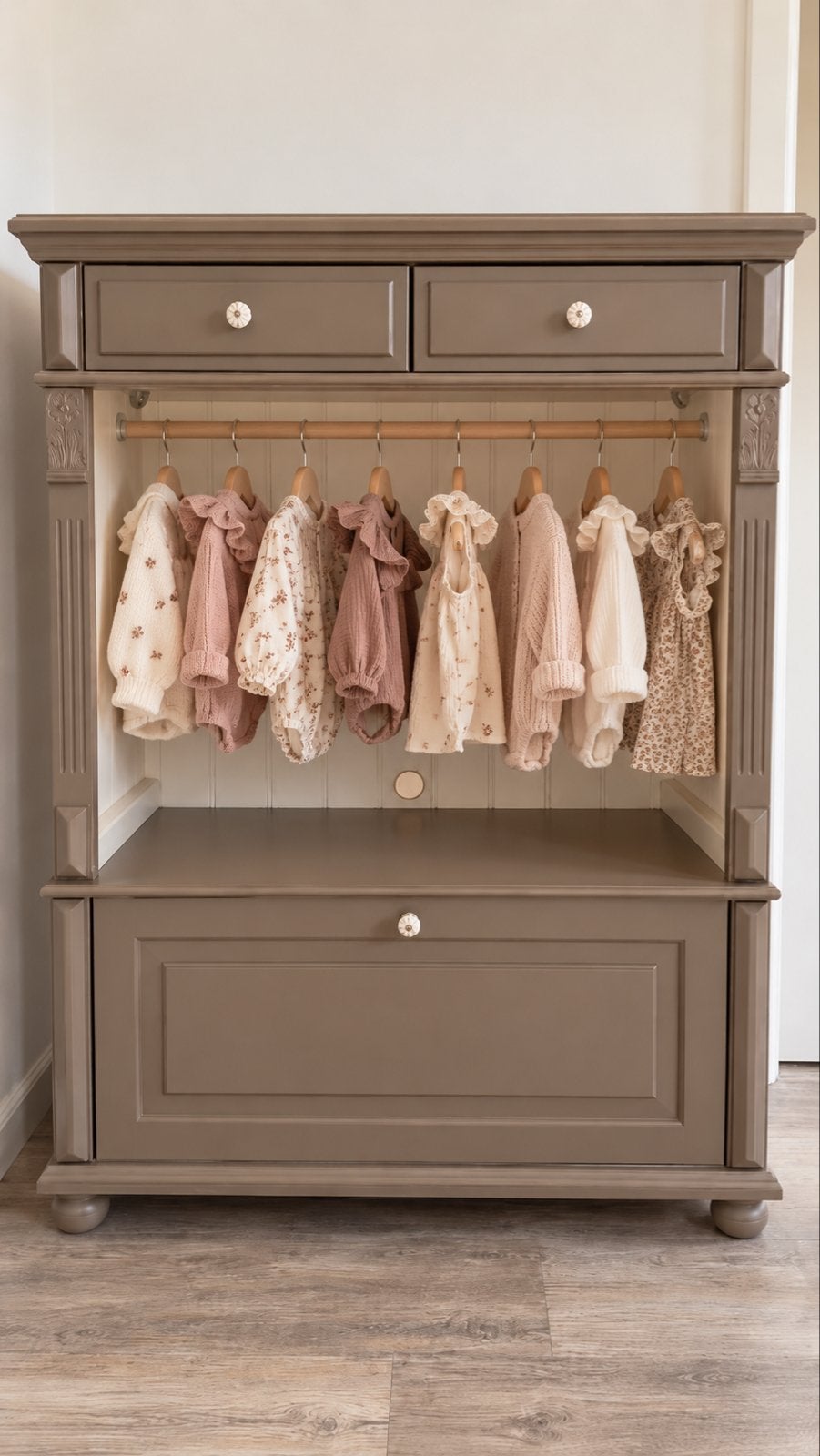 Brocante kledingkast / commode voor baby- of kinderkamer, Ophalen, 50 tot 70 cm, 100 cm of meer, 105 cm of meer