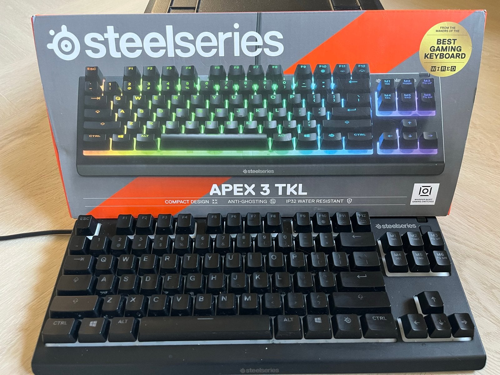 SteelSeries Apex 3 TKL Gaming Toetsenbord - Zo goed als nieu, Computers en Software, Toetsenborden, Verzenden, Gaming toetsenbord