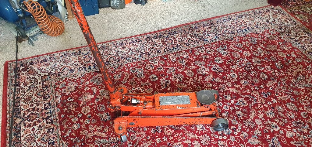 Hydraulische garage krik FAV  1,5 ton., Ophalen, Gebruikt, Hydraulisch, Garagekrik