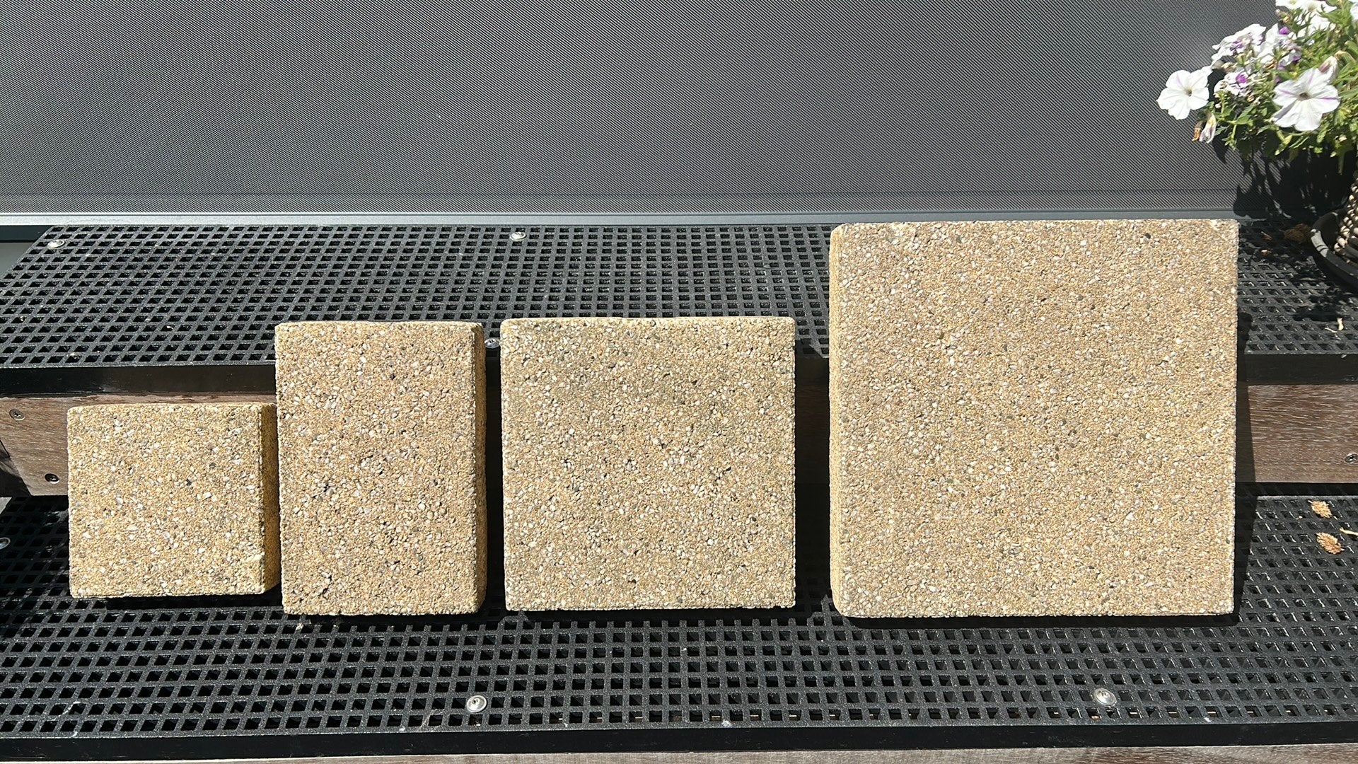 Tuin tegels / geel / wild verband / 40m2, Tuin en Terras, Tegels en Klinkers, Ophalen, Gebruikt, Beton, Terrastegels