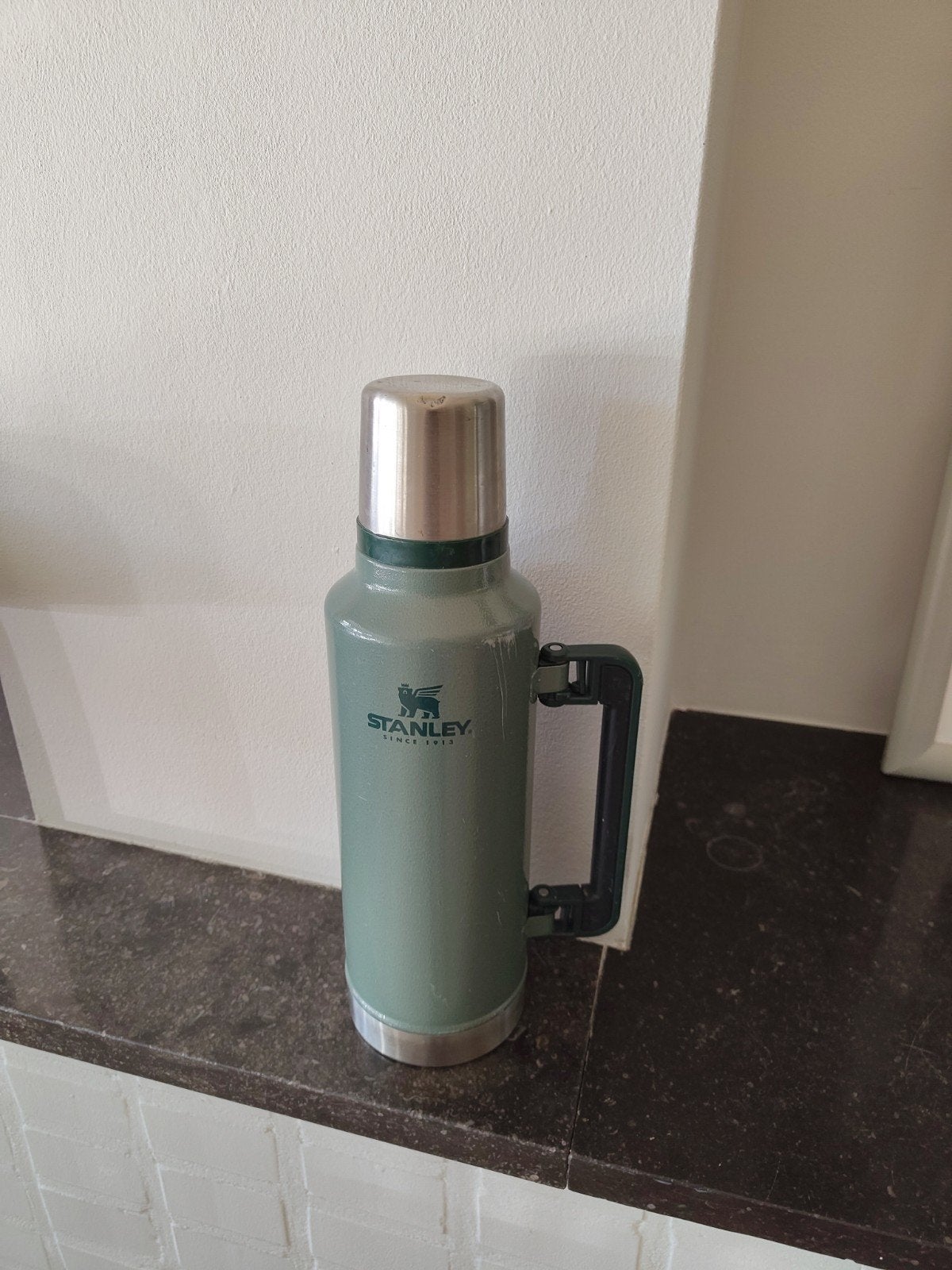 Stanley The Legendary Classic Thermosfles 1.9L Groen, Stanley, Ophalen of Verzenden, Metaal, Groen