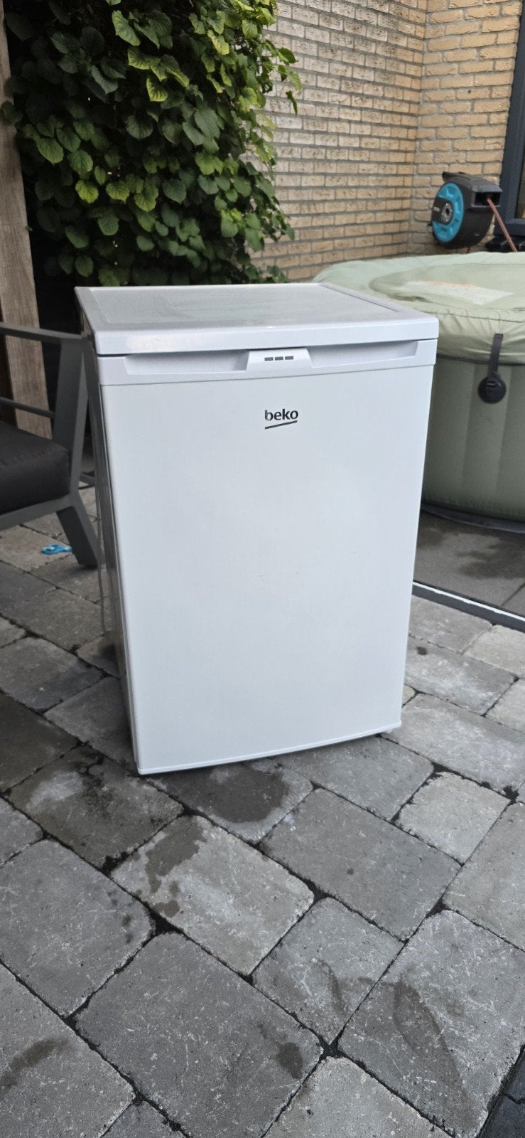 Beko Tafelmodel Vriezer, Minder dan 75 liter, Ophalen, Met vriesvak, Minder dan 85 cm