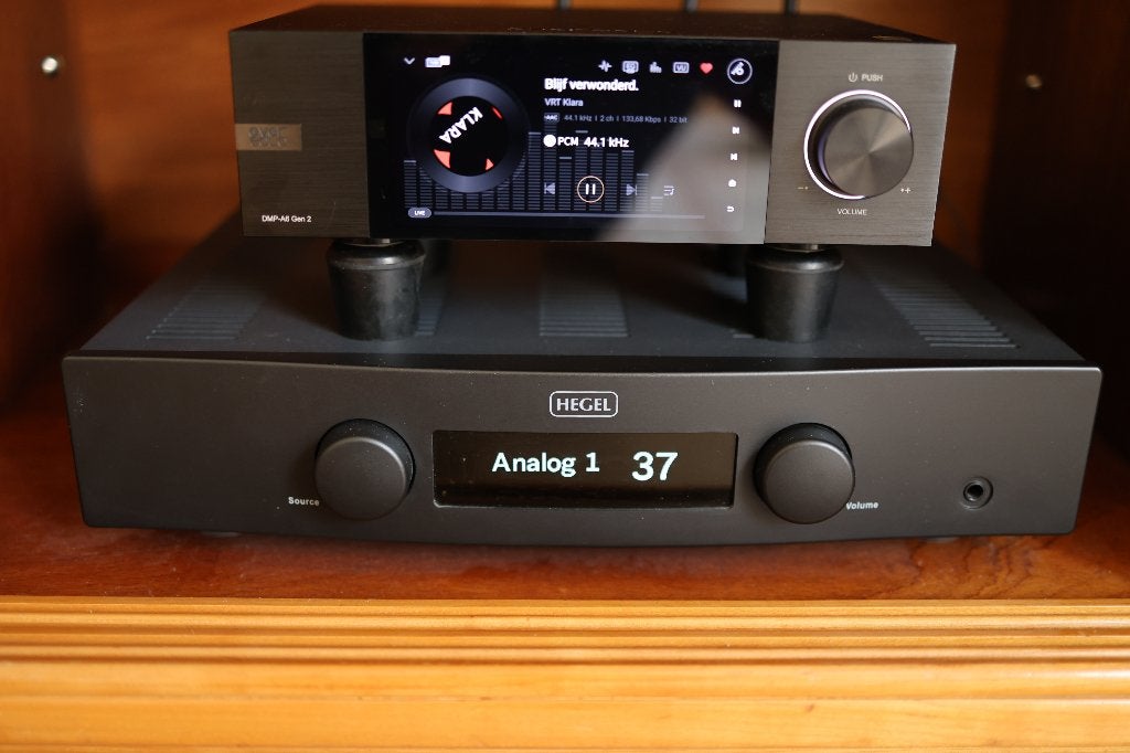 Versterker Hegel H 95, Ophalen, Zo goed als nieuw, 60 tot 120 watt, Overige merken