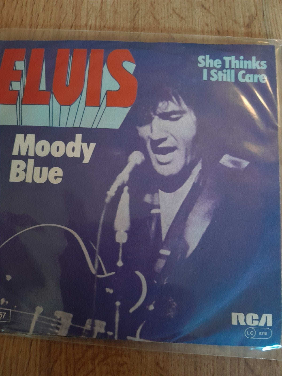 elvis presley 7inch moody blue, Ophalen of Verzenden, Zo goed als nieuw, Pop