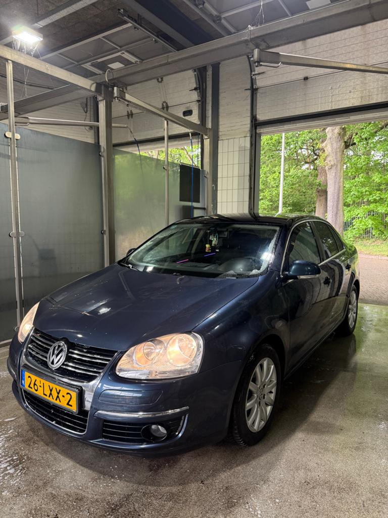 Volkswagen Jetta 1.4 TSI 90KW 2010 Grijs, Auto's, Volkswagen, Voorwielaandrijving, 680 kg, 4 cilinders, 1283 kg