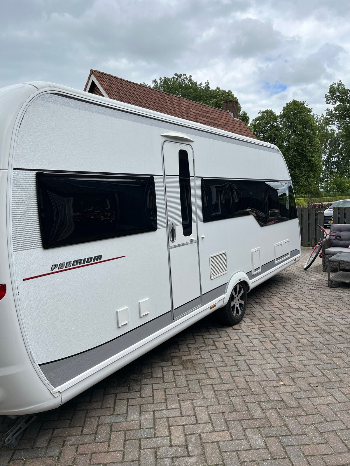 Hobby Premium 560 UL uit 2012 - Luxe en Ruime Caravan, Caravans en Kamperen, Rondzit, Hobby, Koelkast, Particulier