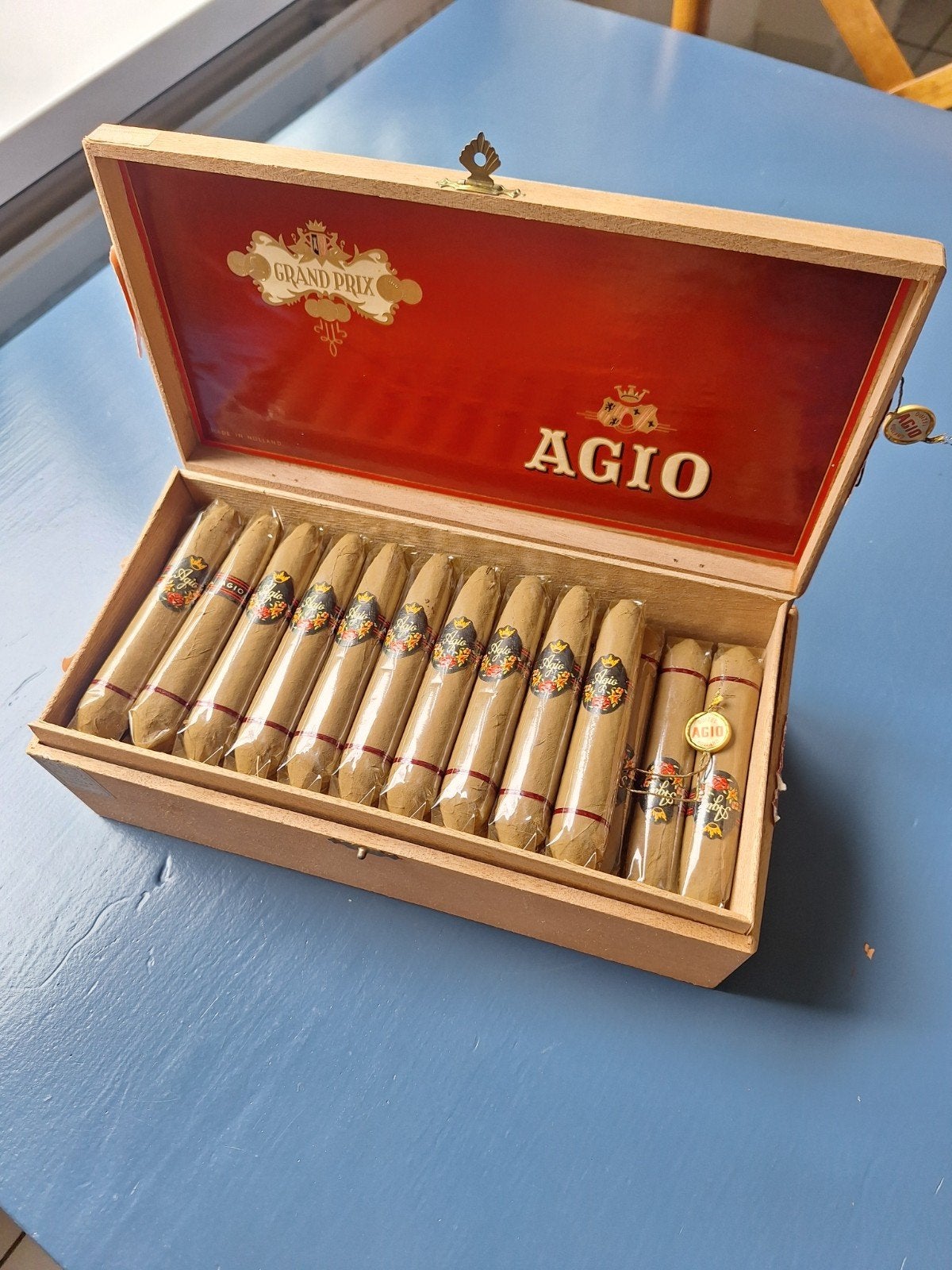 Vintage sigarenkist met originele sigaren Agio grand prix, Verzamelen, Rookartikelen, Aanstekers en Luciferdoosjes, Ophalen of Verzenden