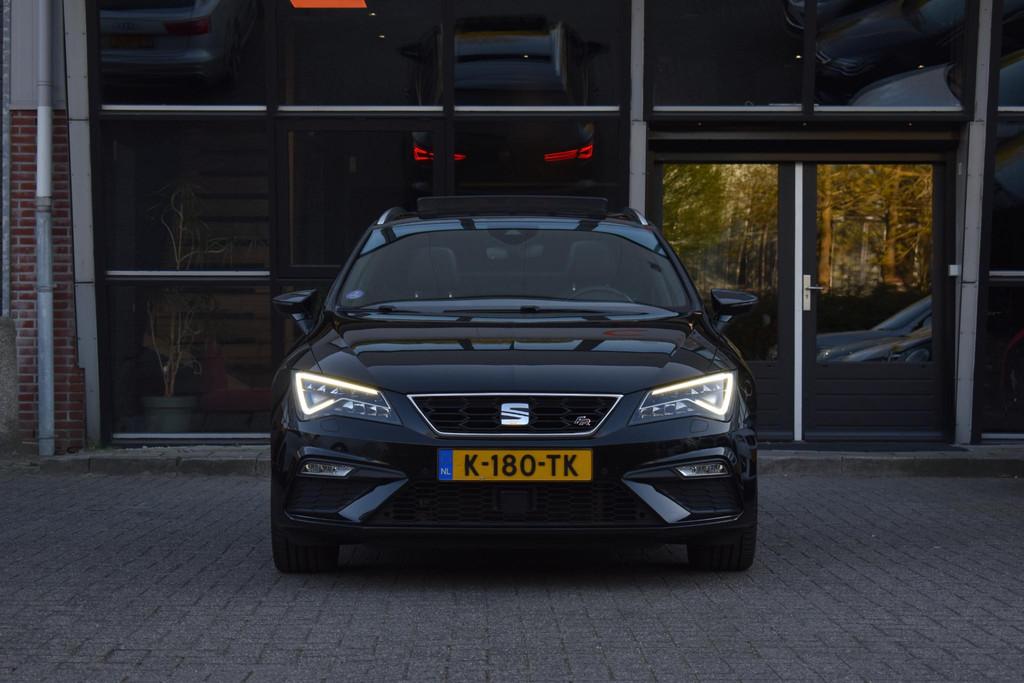 SEAT Leon ST 1.4 EcoTSI FR Business Intense Pano Lane ACC Ke, Gebruikt, 4 cilinders, Leon, Alcantara