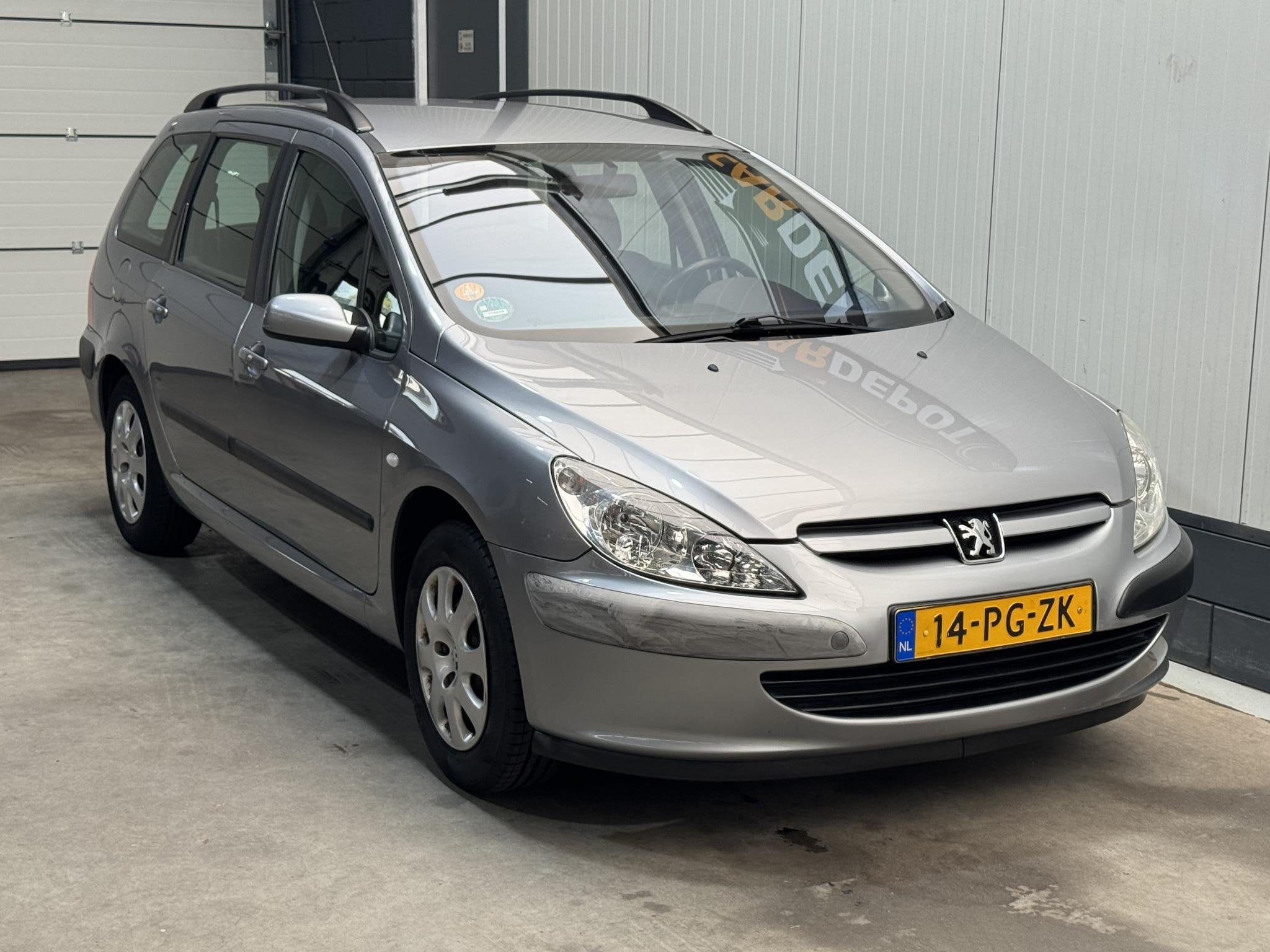 Peugeot 307 Break 1.6-16V XS, Stof, Gebruikt, 4 cilinders, Origineel Nederlands