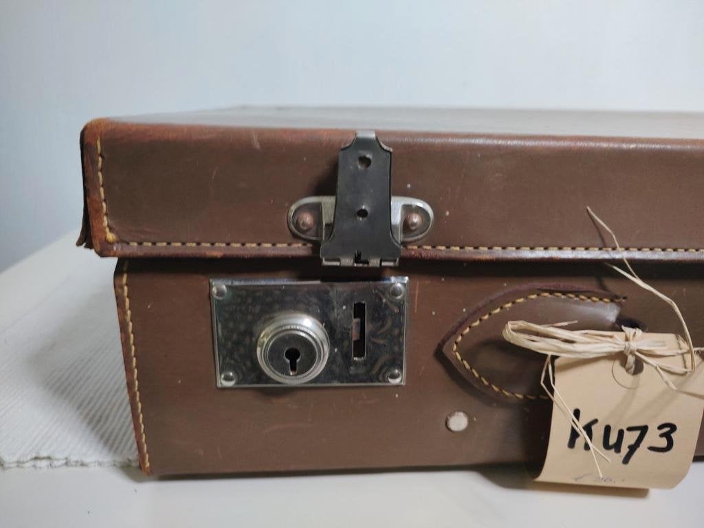 K473 VINTAGE jaren 50 koffer van kunstleder, Sieraden, Tassen en Uiterlijk, Overige materialen, Gebruikt, 50 tot 60 cm, -
